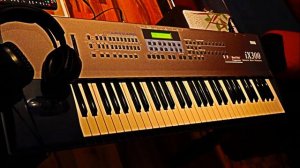 KORG iX300 - Taka Mała