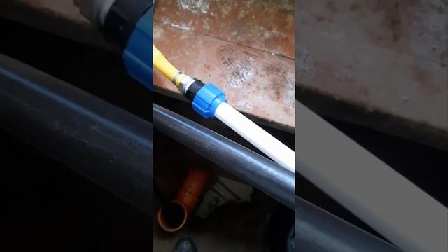 как добыть воду в подвале