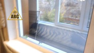 Рольшторы Мини на глухое окно балконного блока с магнитами