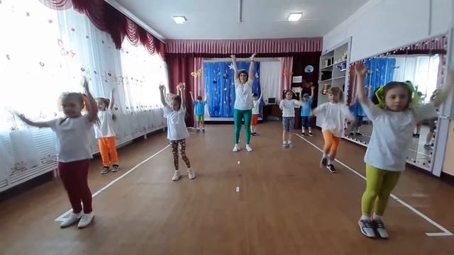 Танец "Физкульт привет!" смотреть онлайн