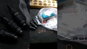 PajeroSport Как снять шайбы под форсунками. 4D56