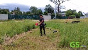 Газонокосилка или мотокоса? Что и для чего нужно в первую очередь!