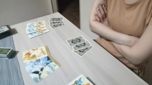 Скучает ли по мне загаданный мужчина? | Расклад Таро