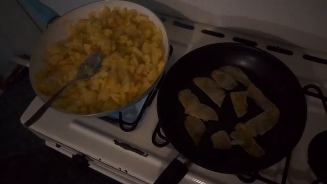 Полезные чипсы на антипригарной сковороде Icook смотреть онлайн