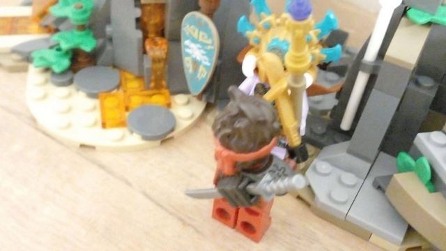 Анимация Lego Ninjago. Ниндзя сражаются с дикарями на острове.