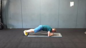 "Скалолаз" в планке на локтях