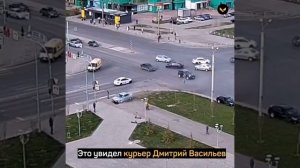 В Челябинске курьер помог людям выбраться из дымящейся машины