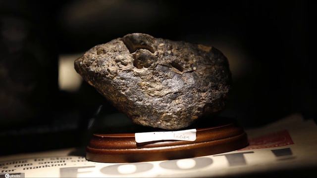 Mars Göktaşı ALH84001 смотреть онлайн