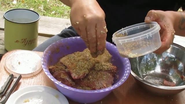 свиные рёбрышки горячего копчения