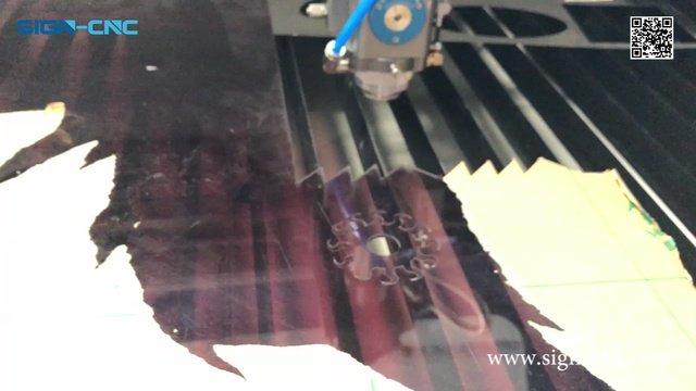 CO2 лазерный станок для резки металла и неметалла 