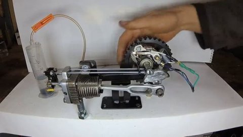 Самодельный двигатель (ДВС)