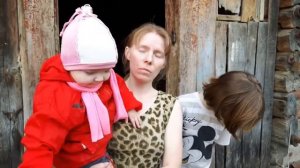 Дети самосёлы чернобыльской деревни Савичи