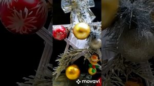 Ангелы разносят мандарины/Новый год на небесах.