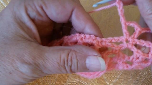 Шаль "Голубая лагуна"крючком.The Blue Lagoon shawl is crocheted. смотреть онлайн