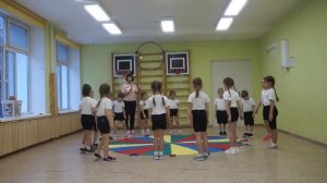 Физкультурное занятие с детьми старшего дошкольного возраста "Парашют"