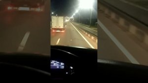 Хорошая музыка в хорошей дороге.