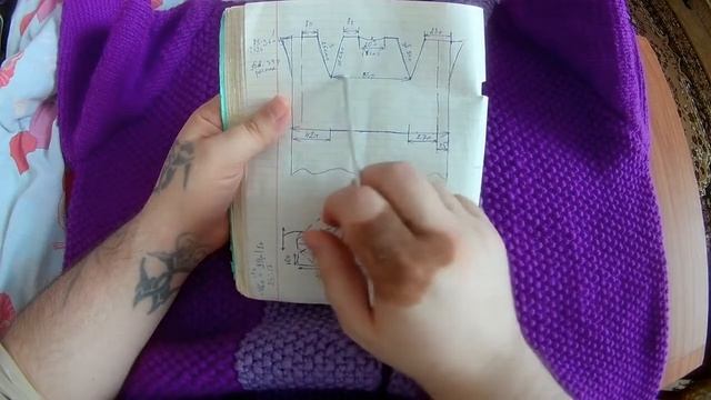 Вязаный кардиган с капюшоном Готов - ManKnittersDiary смотреть онлайн