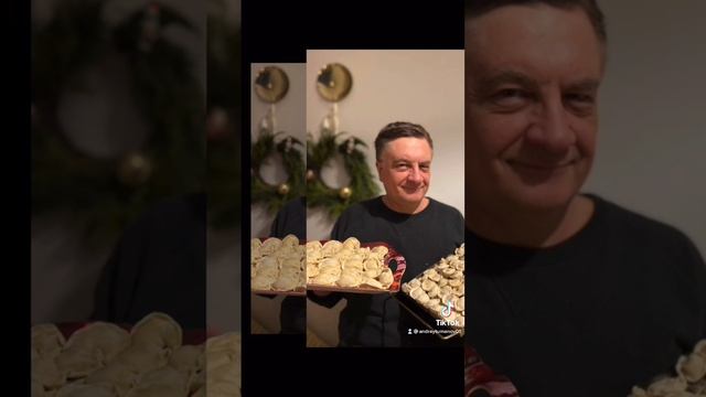 Пельмени любите? Сами лепить?