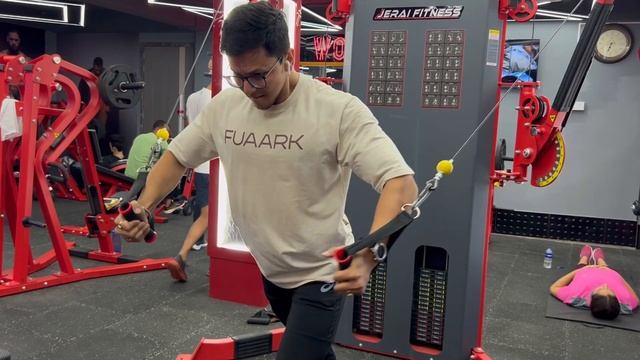 GYM Main Hua Push Ups Challenge  Chest  Triceps Full Workout Split