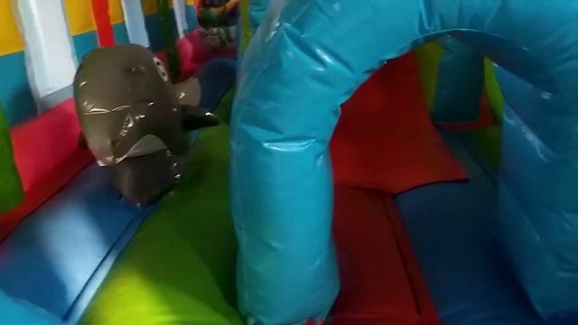 Надувной батут Морские обитатели 2, 7х4х2,5 смотреть онлайн