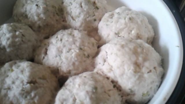 Паровые котлеты с кабачком в мультиварке кулинарный рецепт.