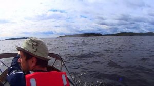 На моторной лодке  по Ладожским шхерам. Карелия. Остров Хонкасало - Крыша Ладоги. РИБ АЭРО 350.