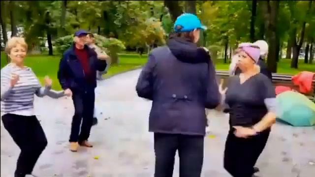 ГАДАЙ,ГАДАЙ,ЦЫГАНКА,СМУГЛЯНКА ОЗОРНАЯ!!!ВЫХОДНЫЕ В САДУ ШЕВЧЕНКО!!! 1 смотреть онлайн