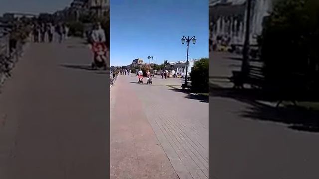Астрахань, набережная Волги, ресторан "Поплавок", встреча через 50 лет