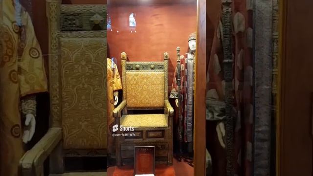 заглянули в Ипатьевский монастырь , а там такое #жизньхороша #жизнь смотреть онлайн