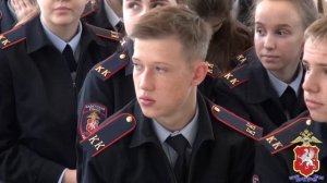 2019_02_04_Сотрудники полиции провели заседание кадетского дискуссионного клуба «Мы–граждане России»