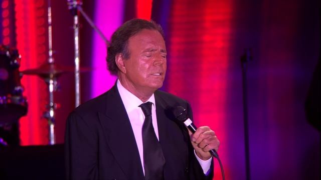 Julio Iglesias - Caruso, Live смотреть онлайн