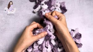 Накидка на табурет за 20 минут без спиц и крючка из Alize Puffy