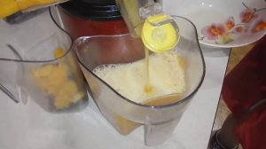 шнековая соковыжималка Kitfort КТ-1102-2 (видео 2)