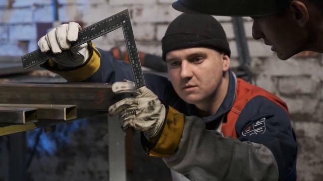 WARMMET завод-производитель дизайн-радиаторов.
