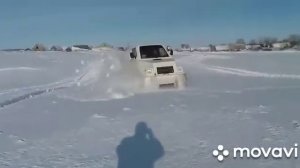 Самодельный вездеход испытания по глубокому снегу