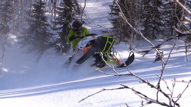 траверс на снегоходе, перемороженный снег 19 марта 2016 г 19032016 GA смотреть онлайн