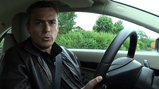 Mercedes E-Klasse Coupé: Durchschnitts-Technik zum Premium-Preis? смотреть онлайн