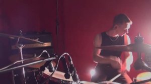 Первый cover на барабанах под песню Skillet I'm awake im alive