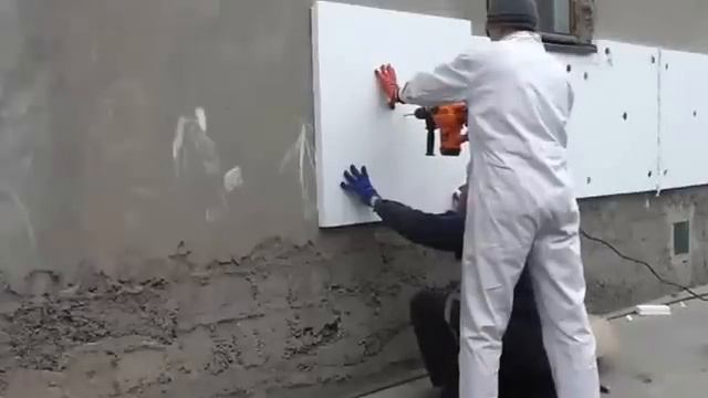 Утепление дома пенопластом!!! :)