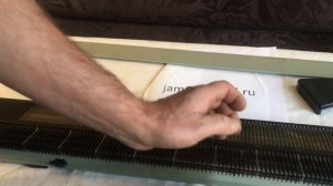 Установка платины на вязальной машине Нева2