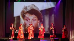 Губит людей не пиво - народный фольклорно-эстрадный ансамбль "Дебряночка"