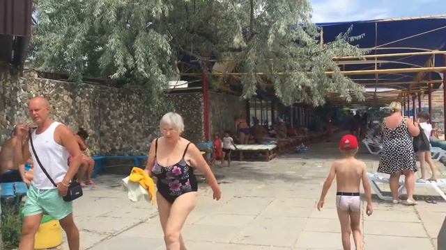 Обзор пляжей Коктебеля #2: пляж "Голубой залив" в 10 минутах от пансионата "Творческая волна"
