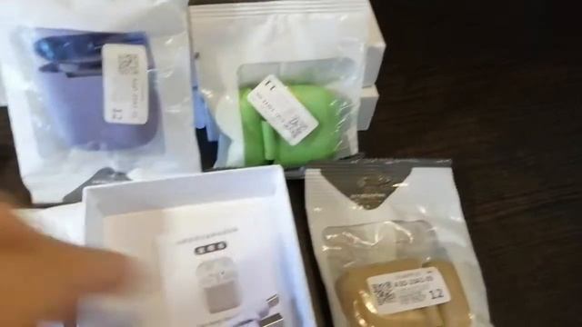 беспроводные наушники + силиконовые чехлы к ним смотреть онлайн