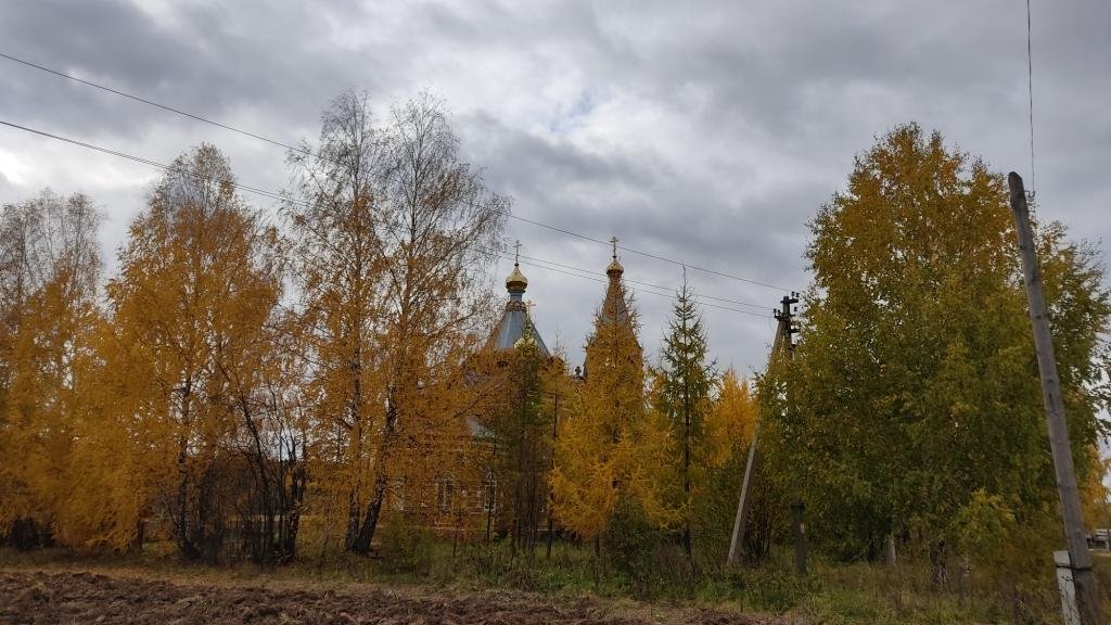 Ориентирование по наклонной перекладине креста православного культового сооружения