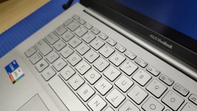 ASUS VivoBook S14 S433EA Powered by Intel 11th Generation | Unboxing, Review and Full Specification смотреть онлайн