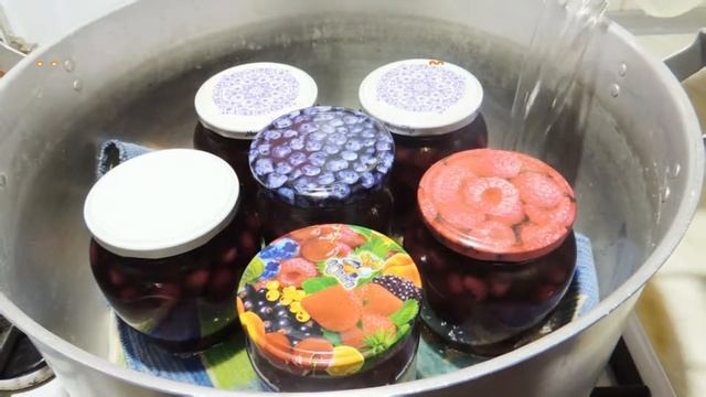 Вишня в собственном соку смотреть онлайн