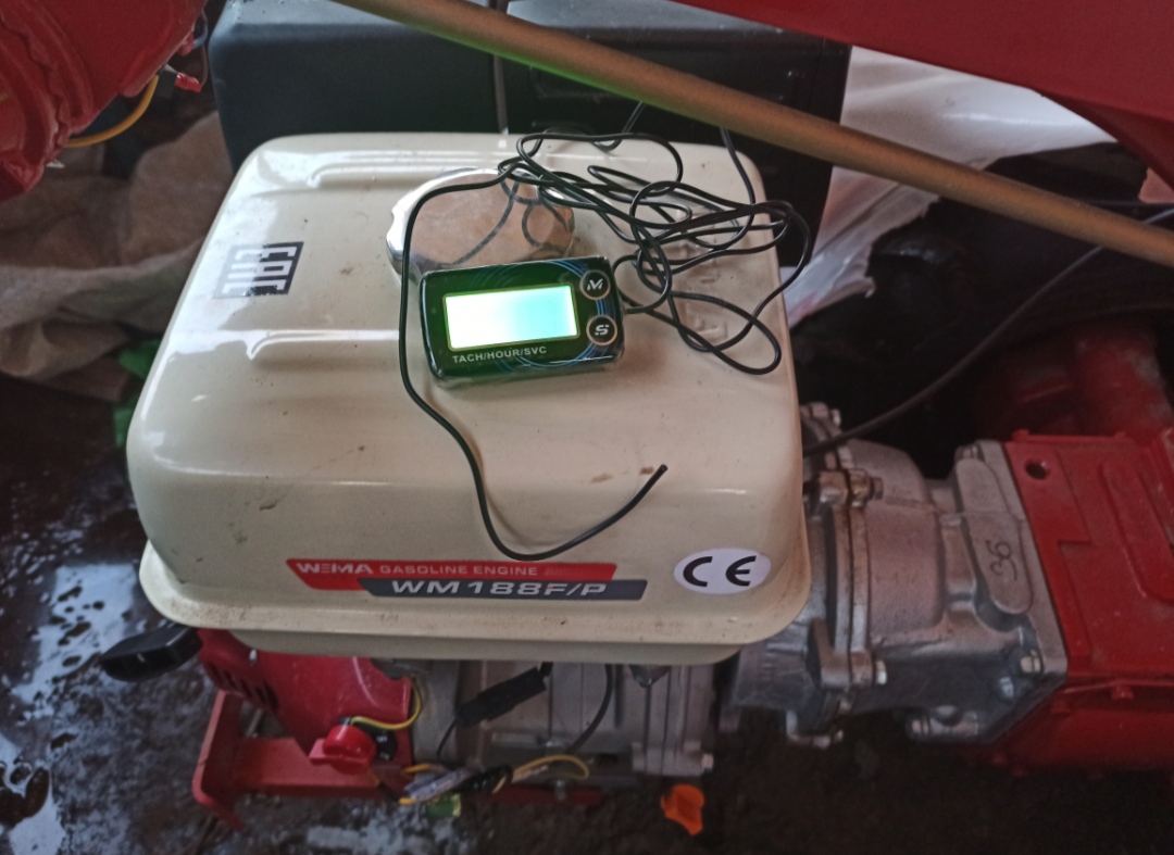 Тахометр или счетчик моточасов на МТЗ с двигателем Weima WM188F 13л_с. смотреть онлайн