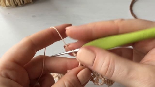 Неделя сердец! День 5: ВЕНОК ИЗ РОЗ КРЮЧКОМ (КАК СВЯЗАТЬ РОЗУ). Мастер-класс. смотреть онлайн