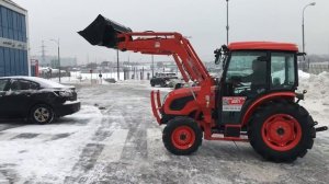 Трактор KIOTI CK3510 с фронтальным погрузчиком.mp4