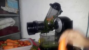 review slow juicer phillips masticating  HR1889/70